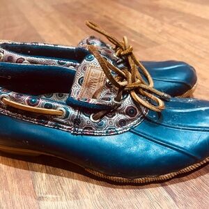 Sperry Teal and Patterned Duck Shoes with Tan Laces